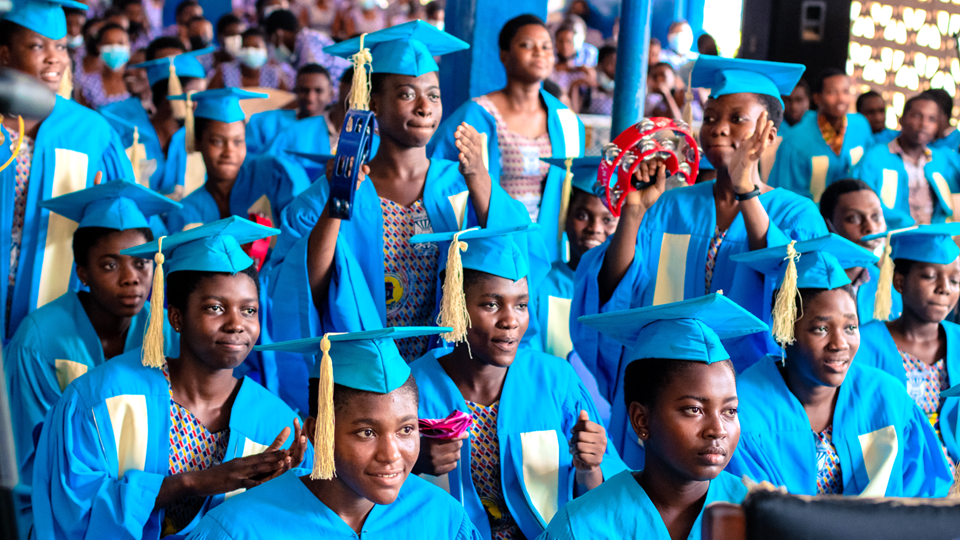 WESLEY GRAMMAR SCHOOL HOLDS FESTIVAL OF NINE LESSONS AND CAROLS